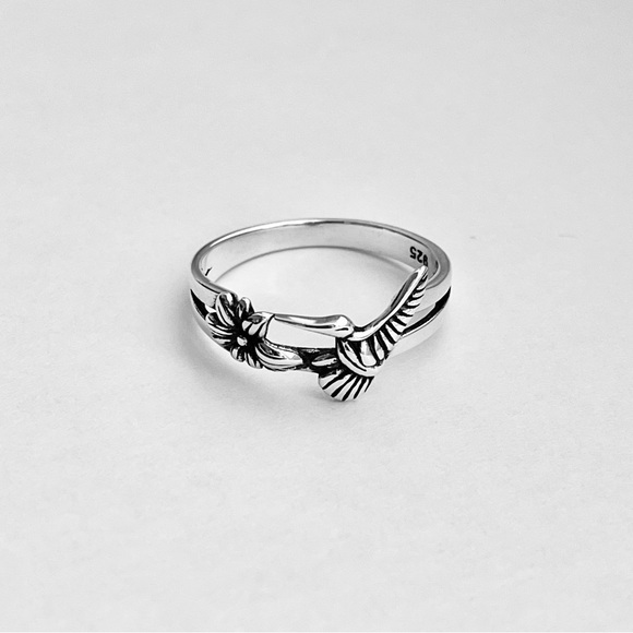 Sterling Silver Flower and Hummingbird Ring, Bird Ring, Silver Rings, Animals - Picture 3 of 14